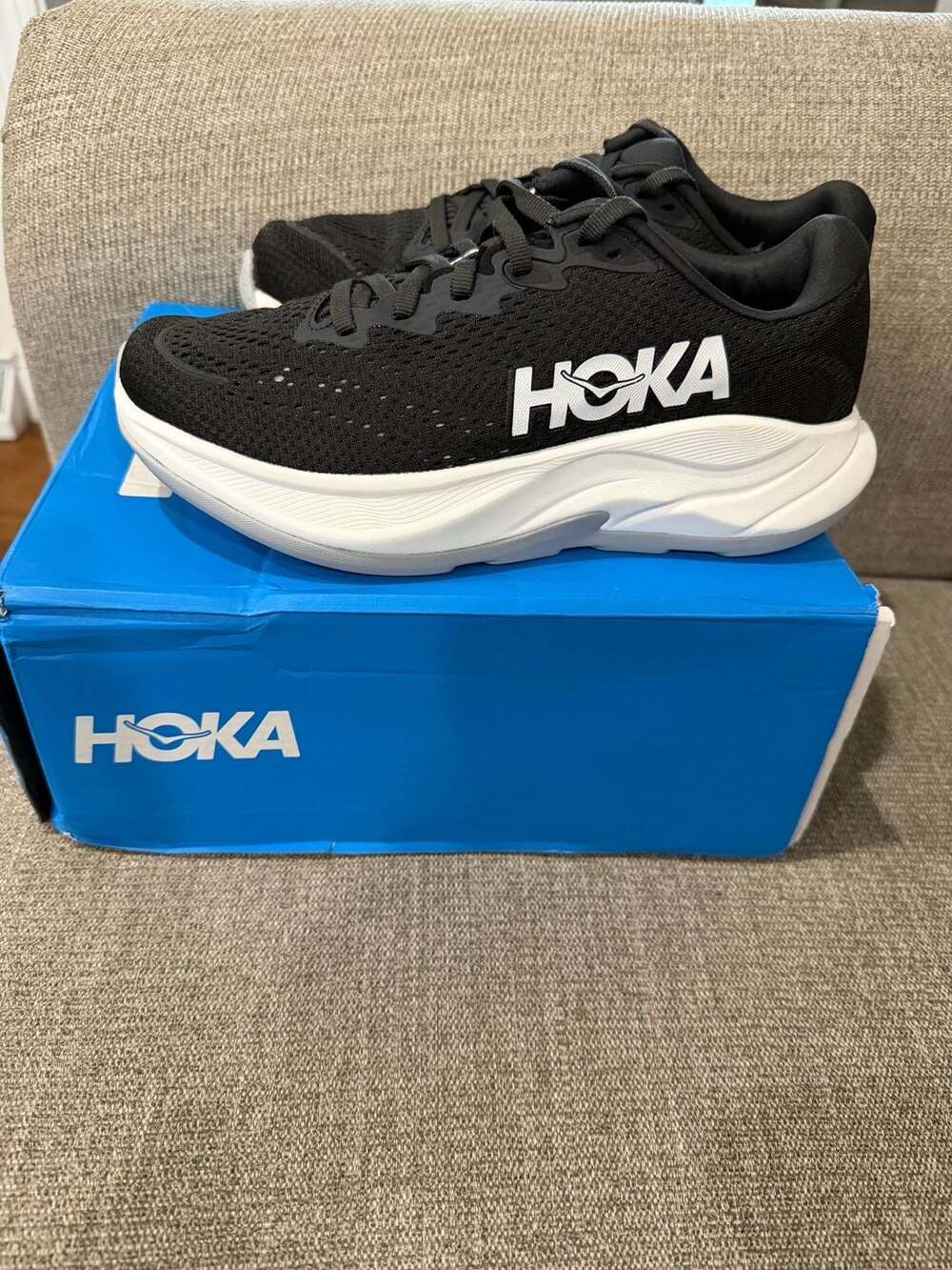 Hoka Women's Rincon 4 Running Shoes Black/White Size 6B